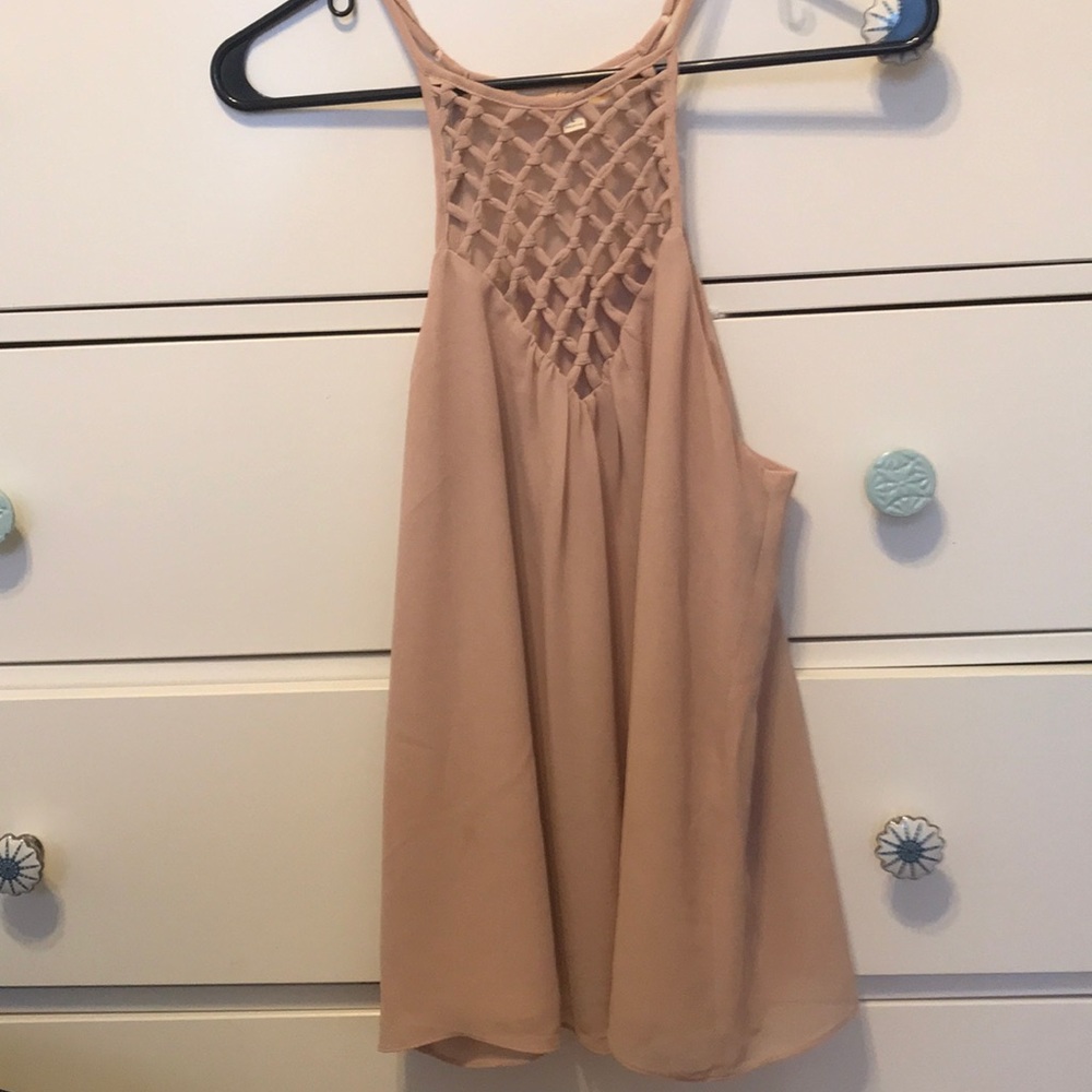 Cream flowy tank